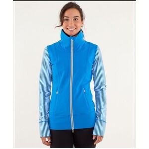 Lululemon Daily Yoga Jacket Blue size 6